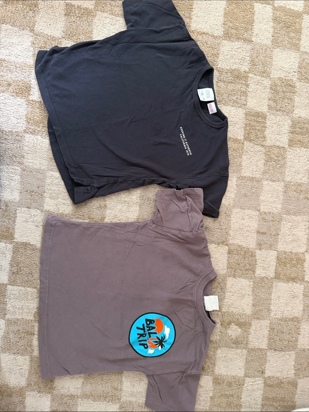 Set of 2 Graphic Tees — Black Crewneck & Gray 'Beach Trip' Tee